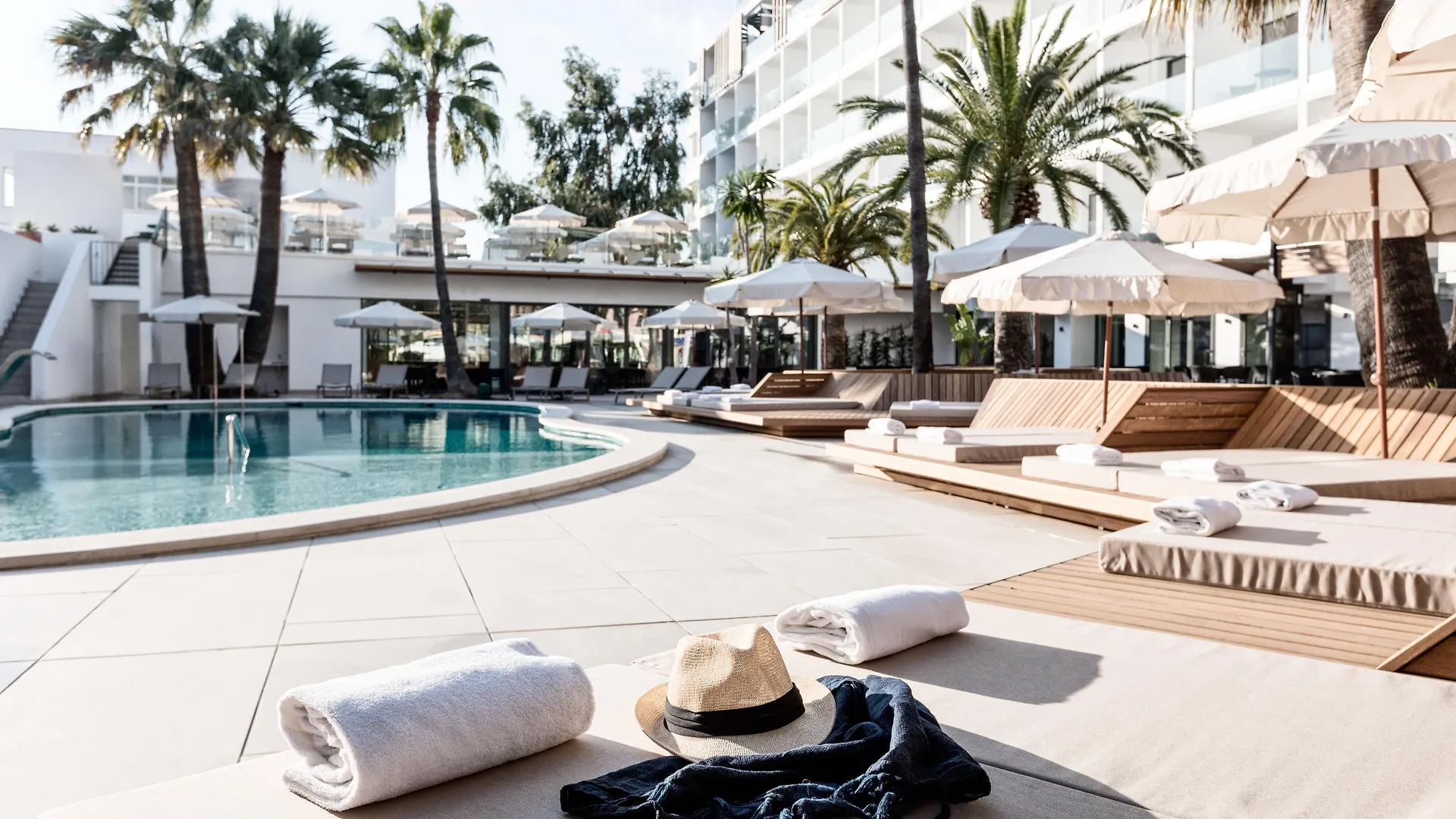 Bordoy Alcudia Port Suites - Adults Only Порто де Алькудиа 5*,  Испания