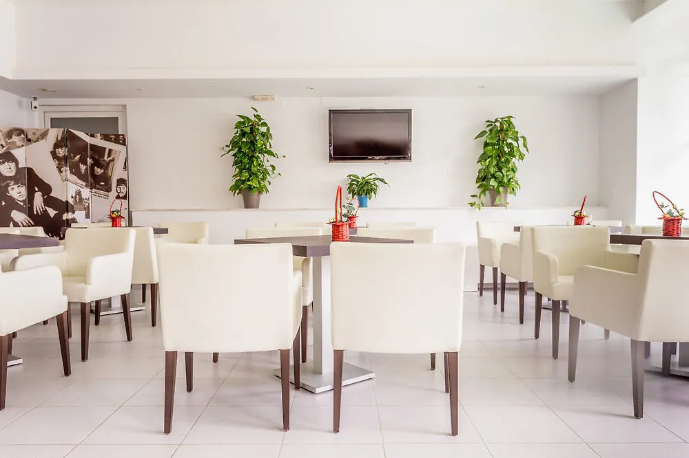 Bordoy Alcudia Port Suites - Adults Only Порто де Алькудиа Отель